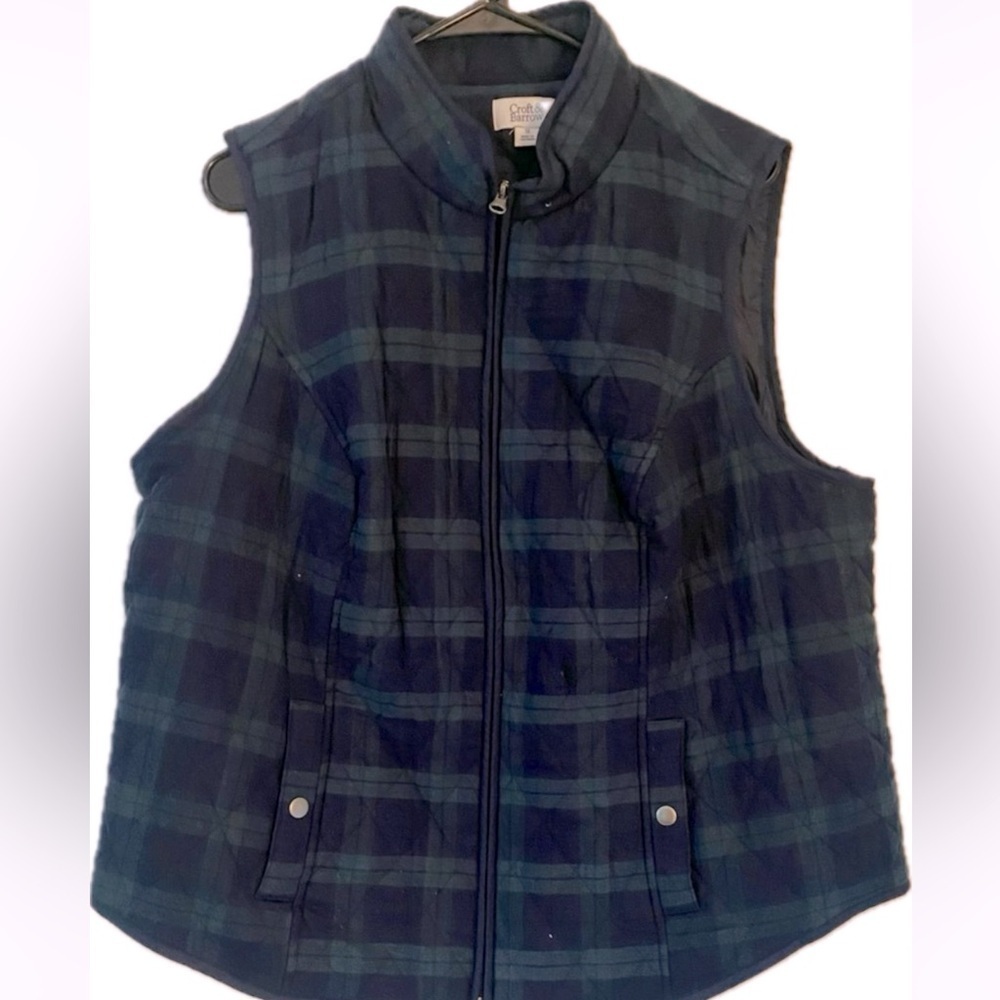 Craft and Barrow Plaid Vest